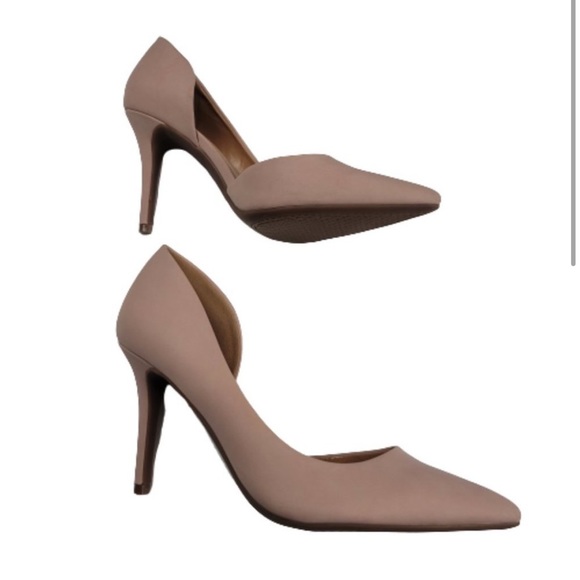 Jessica Simpson Nude Heels, sexy pumps, brand new, Livvy Heels NWOT, never worn! - Picture 9 of 9